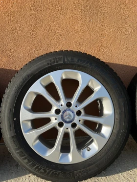    215/65R17  Mercedes-Benz GLA | Mobile.bg    4