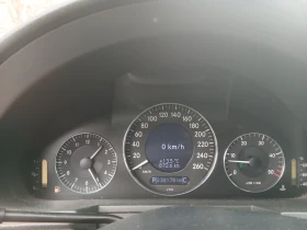 Mercedes-Benz E 320 224 к.с. 7G, снимка 10