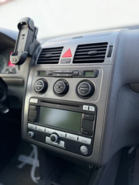 VW Touran CROSS/ ПОДГРЯВАНЕ, снимка 9