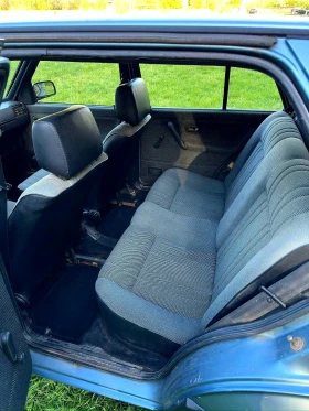 VW Golf 1.6 бензин 70кс., снимка 13