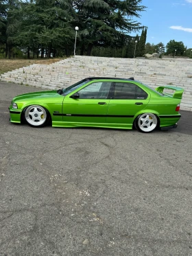 BMW 320, снимка 2