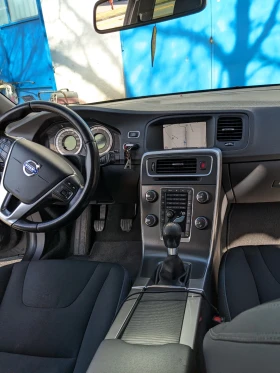 Volvo V60 1.6 DrivE 140кс. - 15500 лв. - 25510561 10