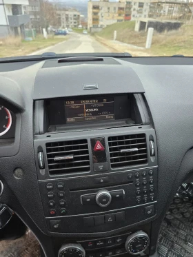 Mercedes-Benz C 220, снимка 11