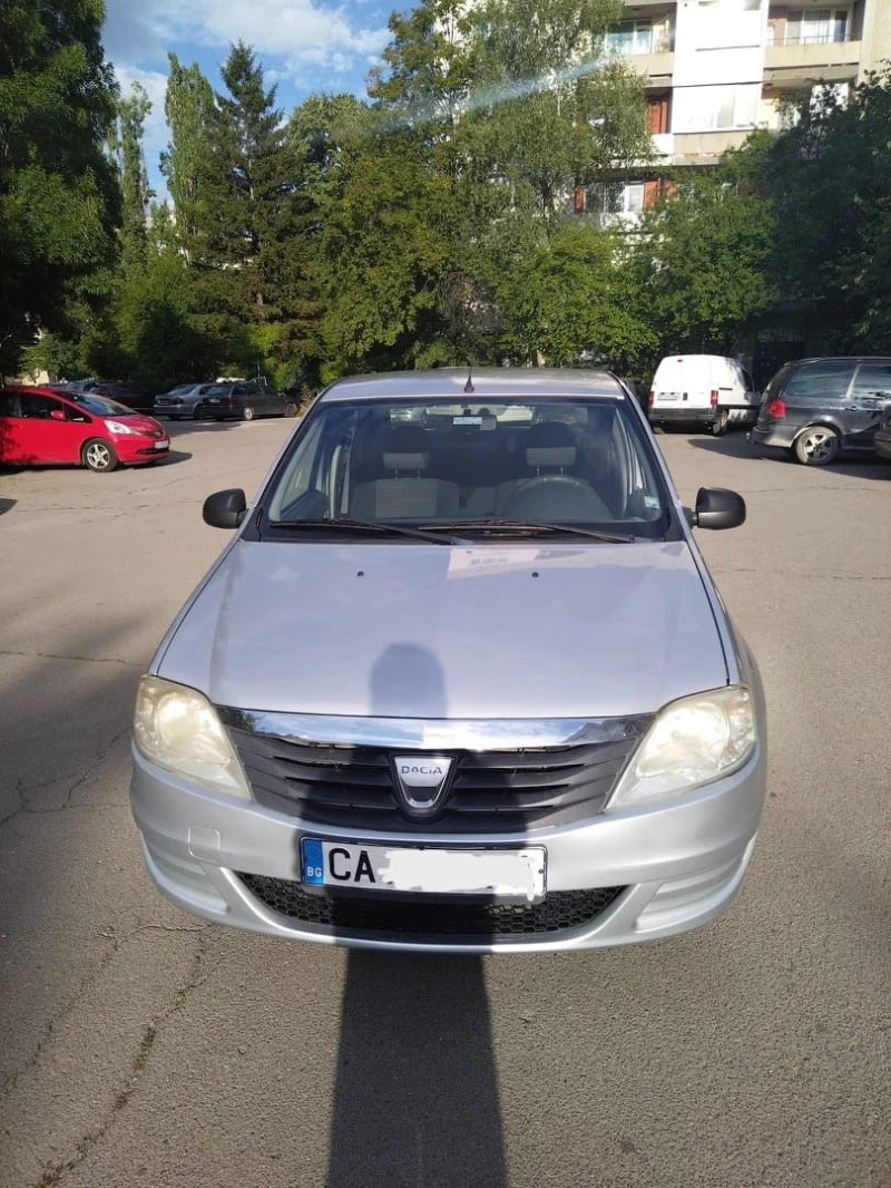 Dacia Logan, снимка 9 - Автомобили и джипове - 47292619