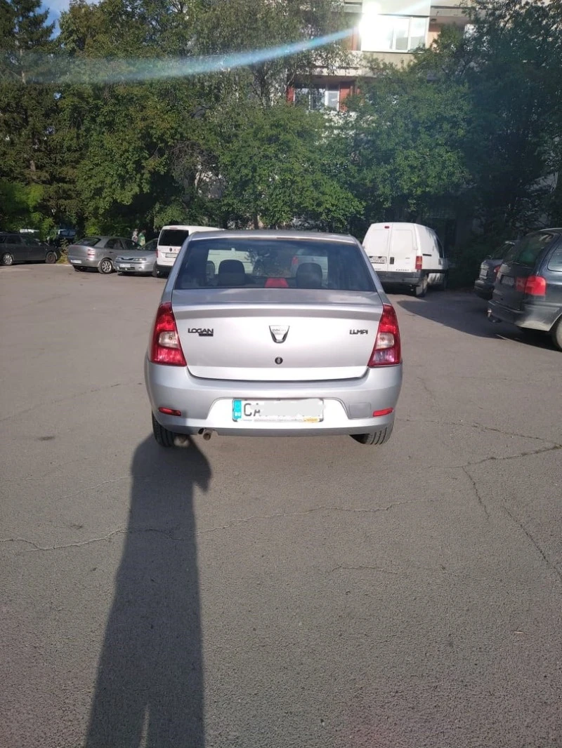 Dacia Logan, снимка 8 - Автомобили и джипове - 47292619