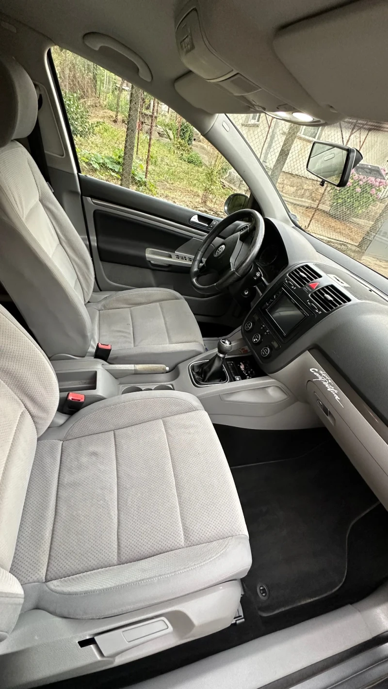 VW Golf 5 LPG, снимка 2 - Автомобили и джипове - 47378544