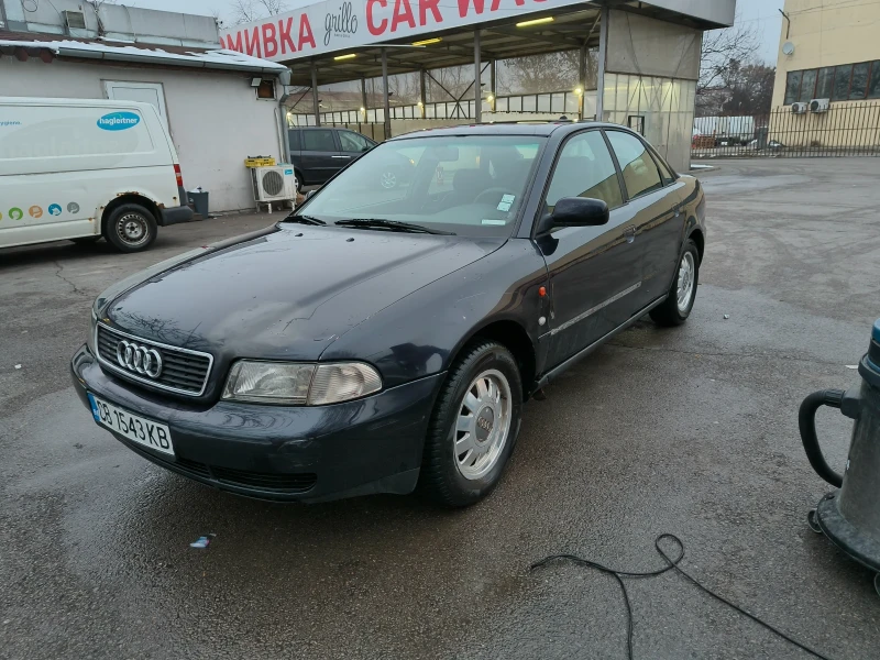 Audi A4, снимка 2 - Автомобили и джипове - 48742336