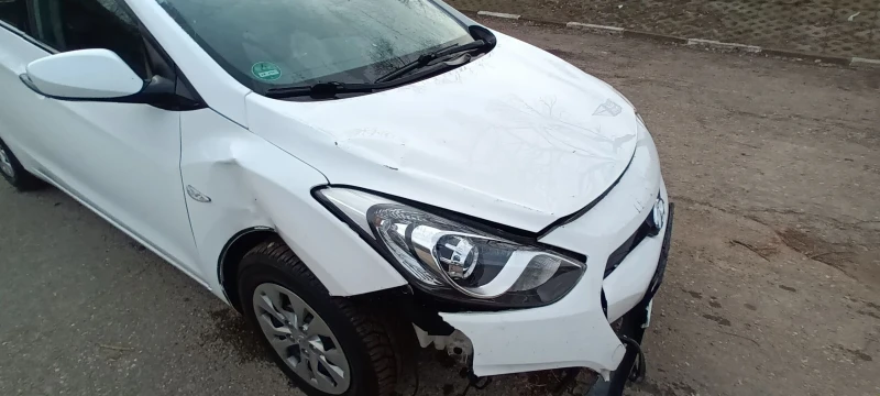 Hyundai I30 1.4, снимка 7 - Автомобили и джипове - 49255191