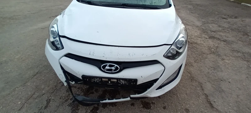 Hyundai I30 1.4, снимка 2 - Автомобили и джипове - 49255191