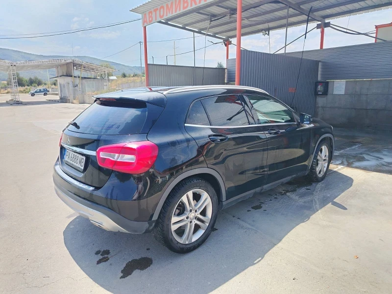 Mercedes-Benz CLA 200 2.0, снимка 7 - Автомобили и джипове - 52112154