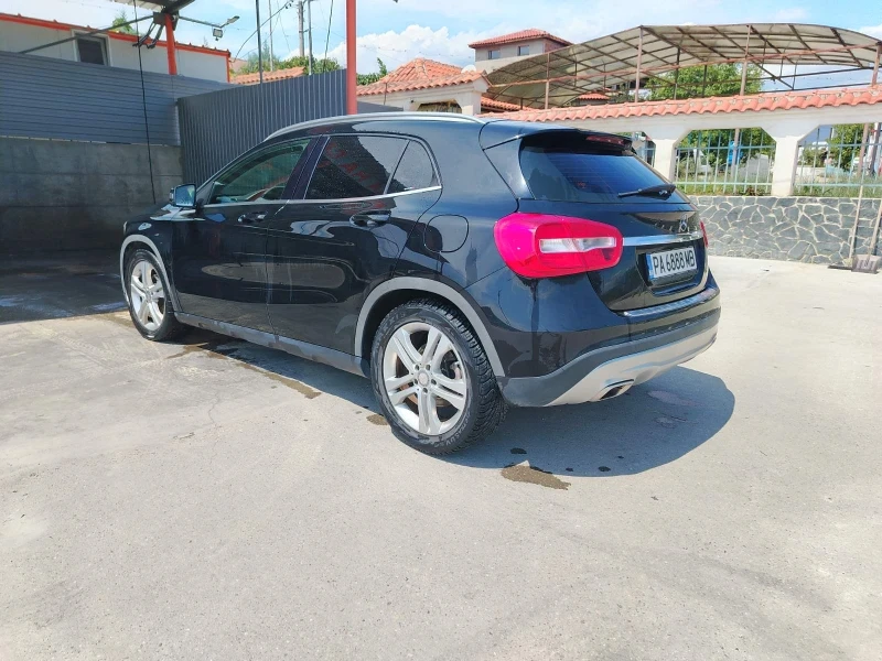 Mercedes-Benz CLA 200 2.0, снимка 6 - Автомобили и джипове - 52112154