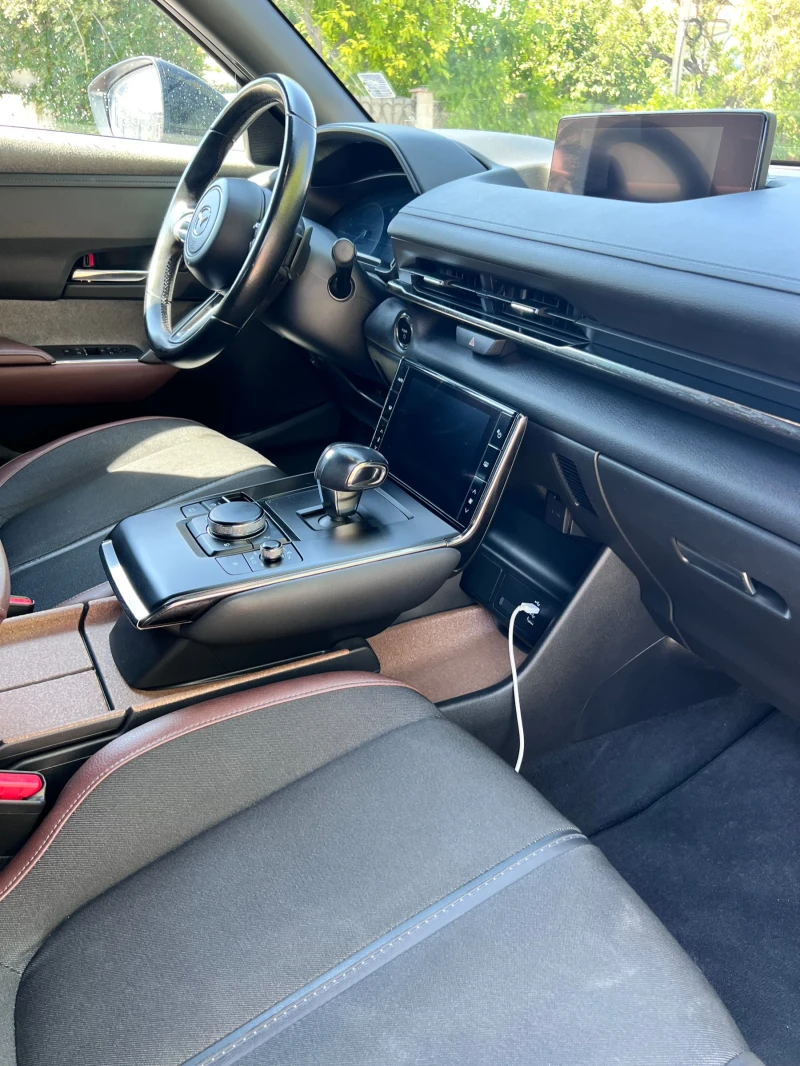 Mazda MX-30 Батерия в гаранция, снимка 7 - Автомобили и джипове - 52874594