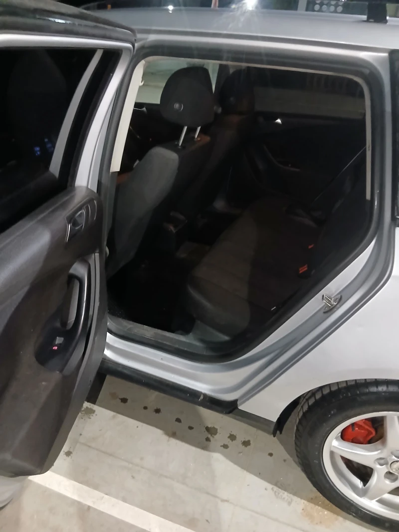 VW Passat 2.0 tdi 170hp dsg, снимка 13 - Автомобили и джипове - 52660290