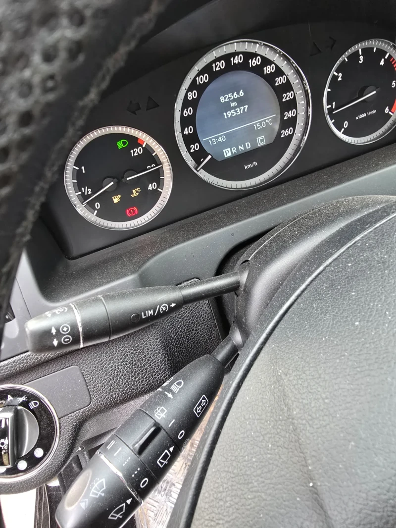 Mercedes-Benz C 220, снимка 17 - Автомобили и джипове - 52975498