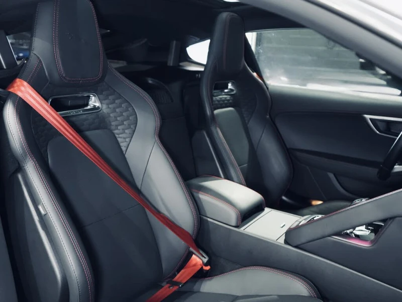 Jaguar F-Type * P450* R-DYNAMIC* Автокредит(Цена до БГ), снимка 11 - Автомобили и джипове - 53344002