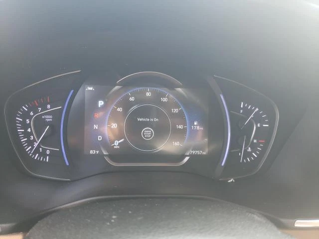 Hyundai Lantra 2.4L 4 Front-wheel Drive, снимка 14 - Автомобили и джипове - 53013799