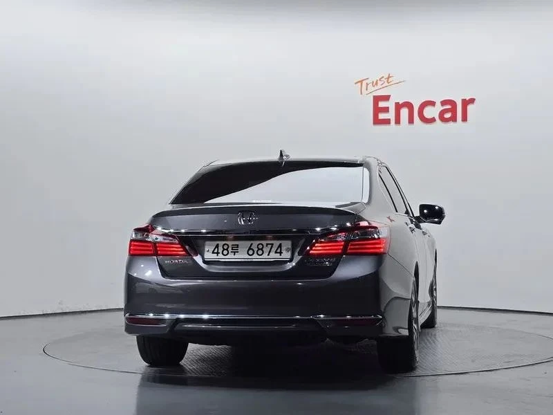Honda Accord, снимка 4 - Автомобили и джипове - 56690453