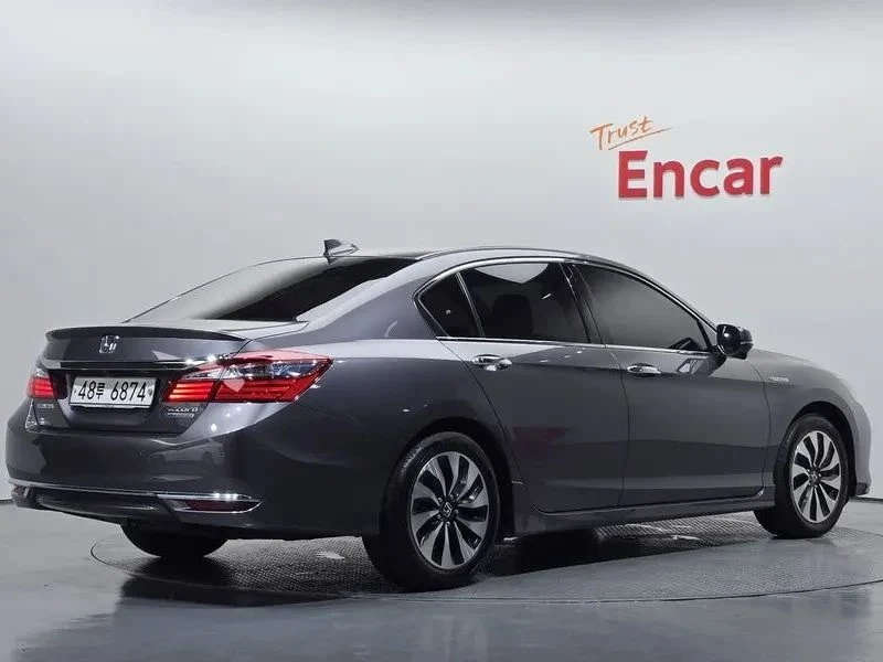 Honda Accord, снимка 2 - Автомобили и джипове - 56690453
