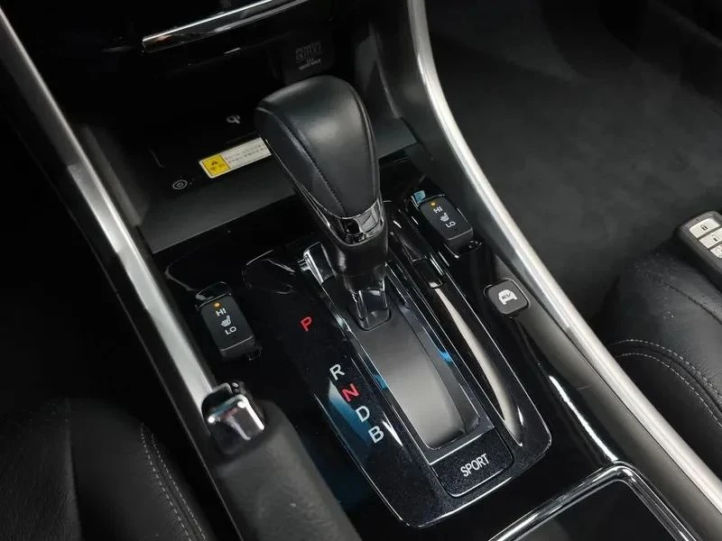 Honda Accord, снимка 9 - Автомобили и джипове - 56690453