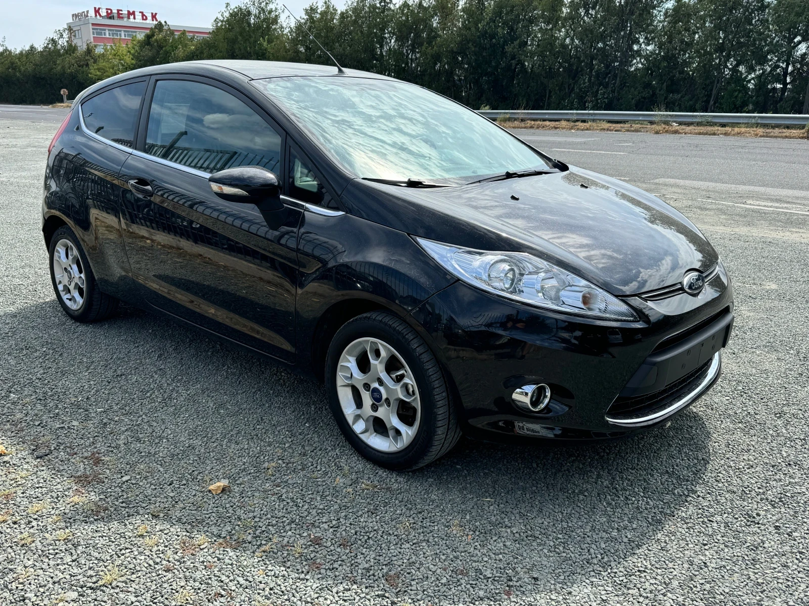 Ford Fiesta 1.25 - изображение 3