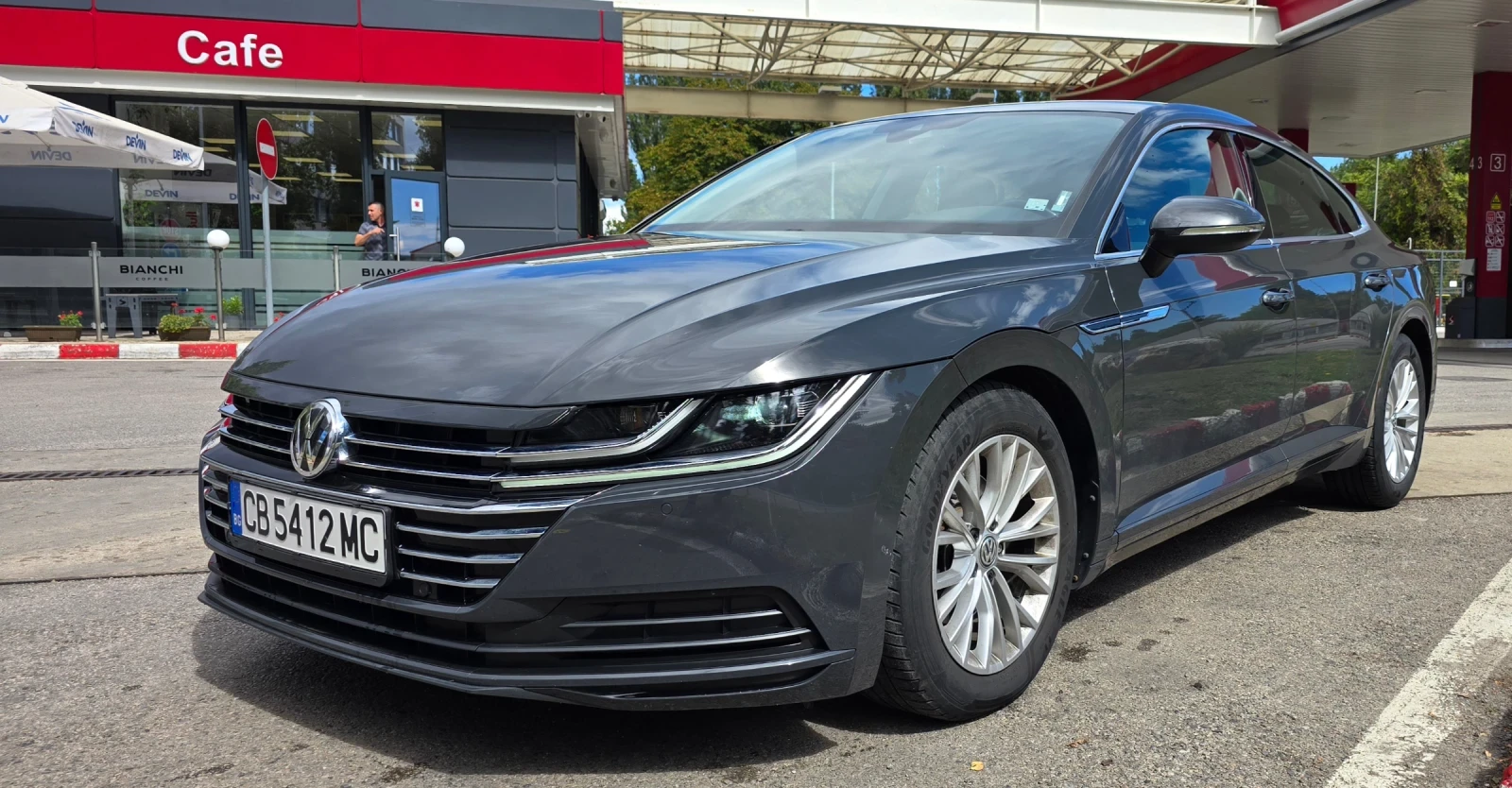 VW Arteon 2.0 TDI DSG - изображение 4