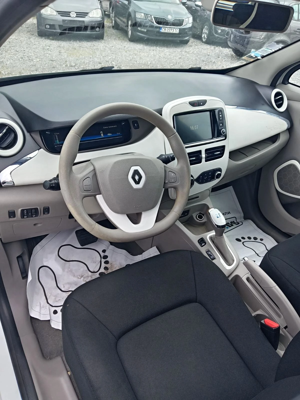 Renault Zoe 22 kw - изображение 6