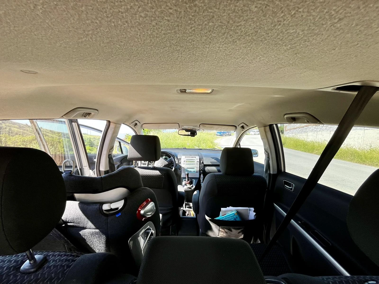 Toyota Corolla verso 2.2 D4D - изображение 9