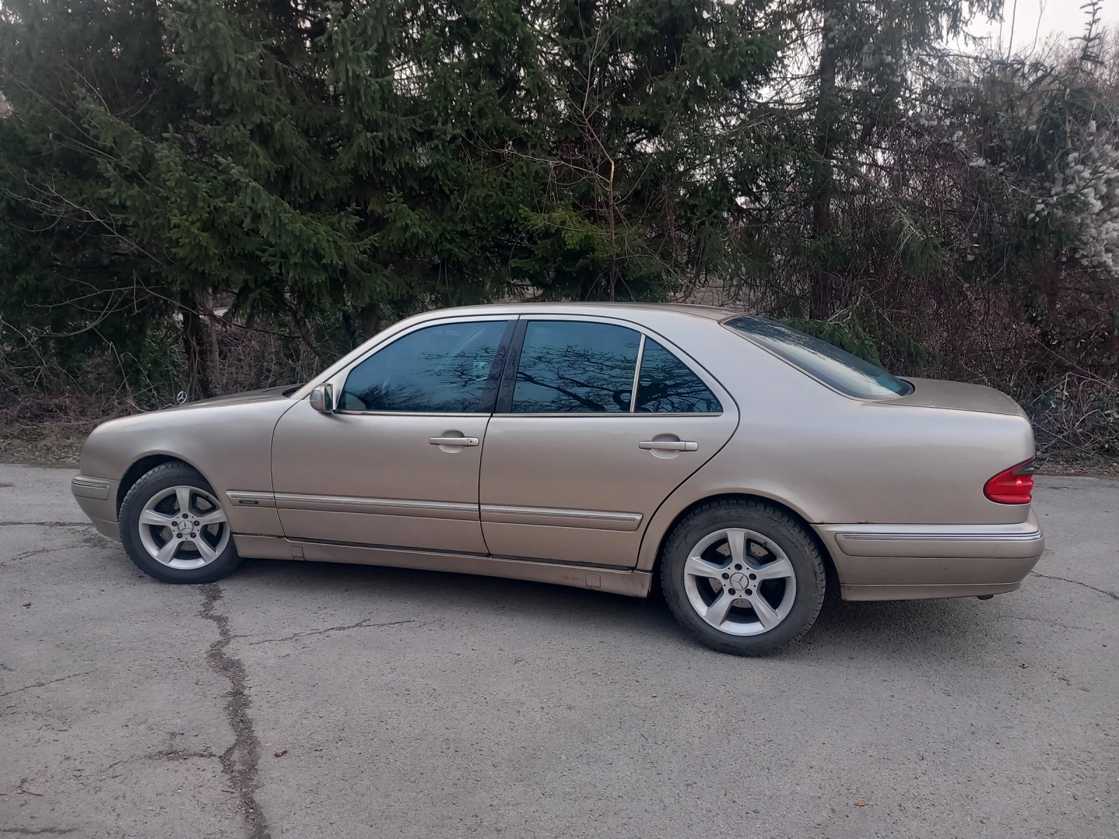 Mercedes-Benz E 320 Cdi - изображение 2