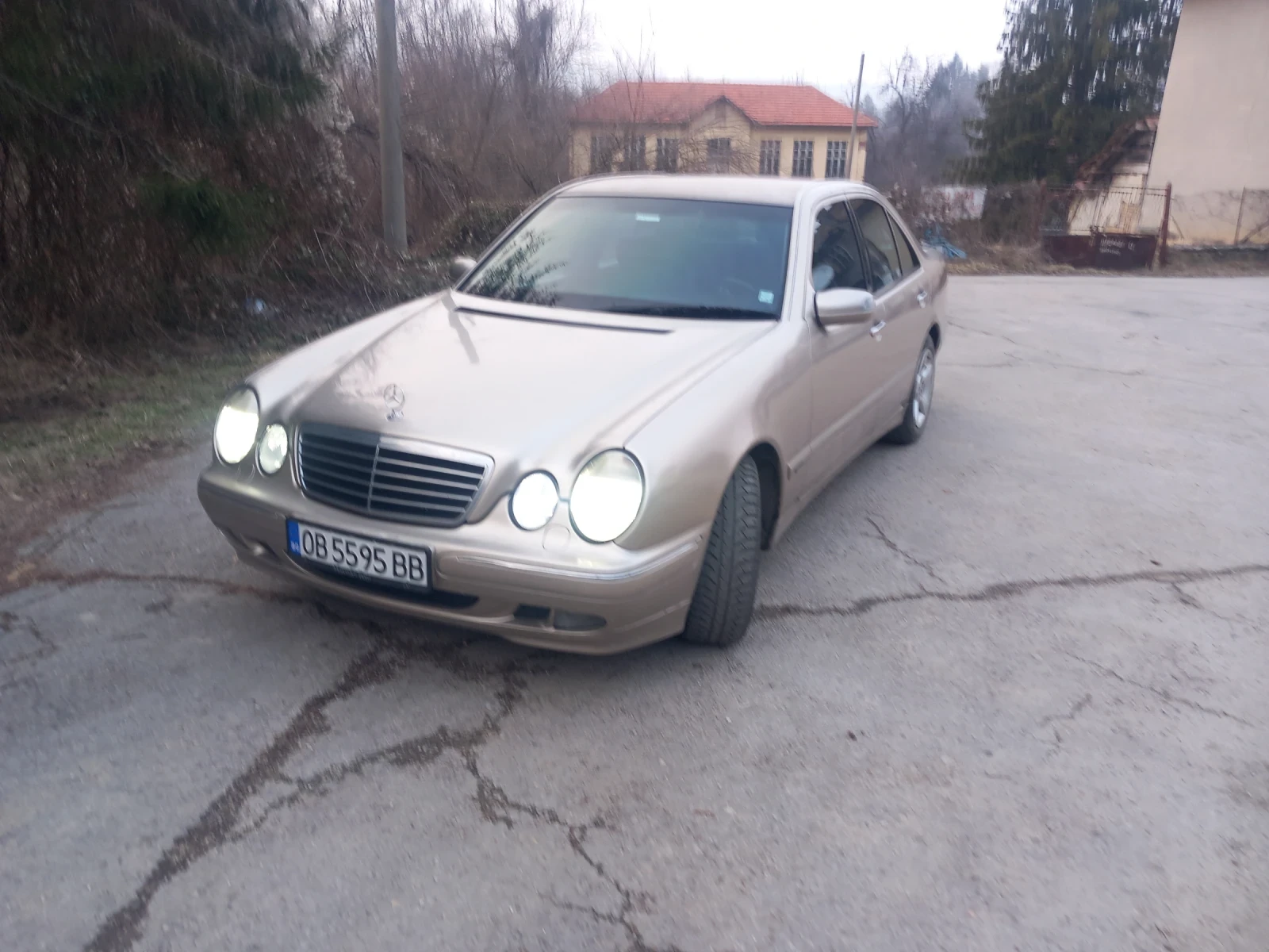 Mercedes-Benz E 320 Cdi - изображение 8