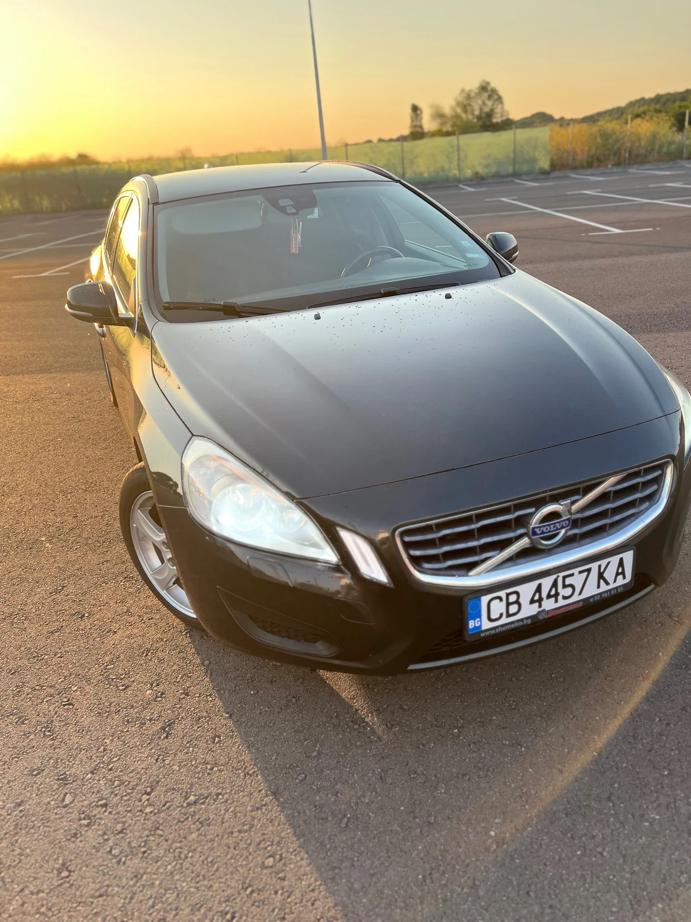 Volvo V60 1.6 DrivE 140кс. - изображение 5