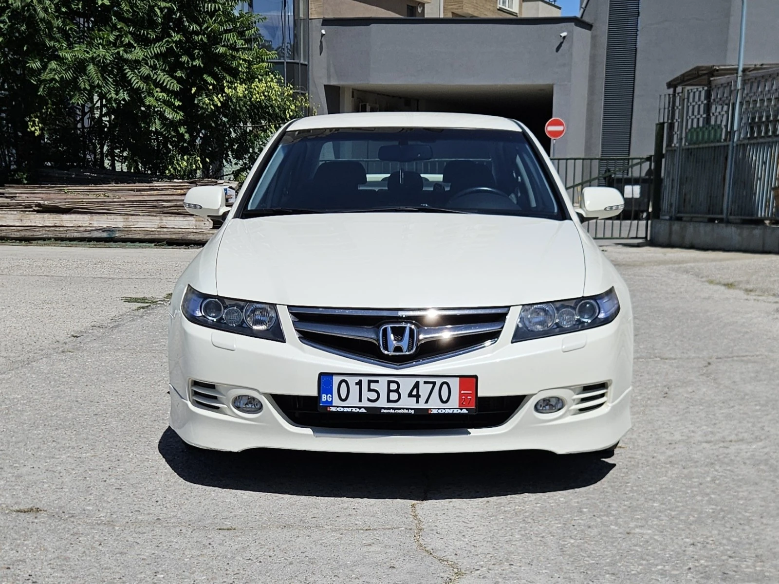 Honda Accord 2.4i-VTEC Type S * Waze * Navi * Cam - изображение 2