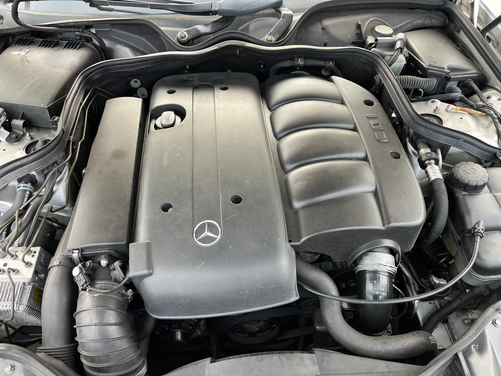 Mercedes-Benz E 220 CDI | Mobile.bg   16