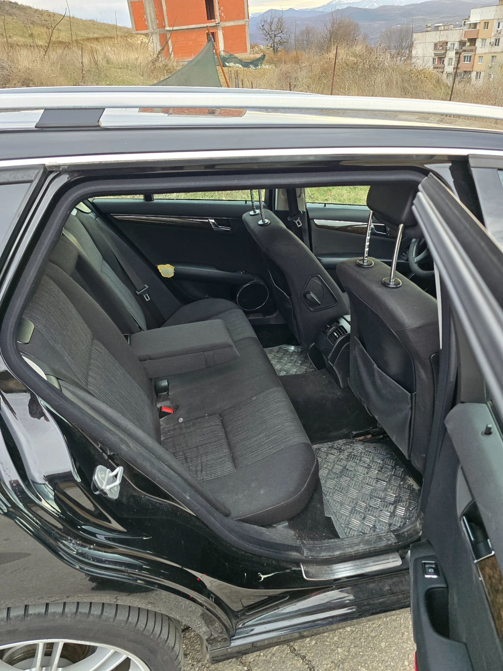 Mercedes-Benz C 220  - изображение 8