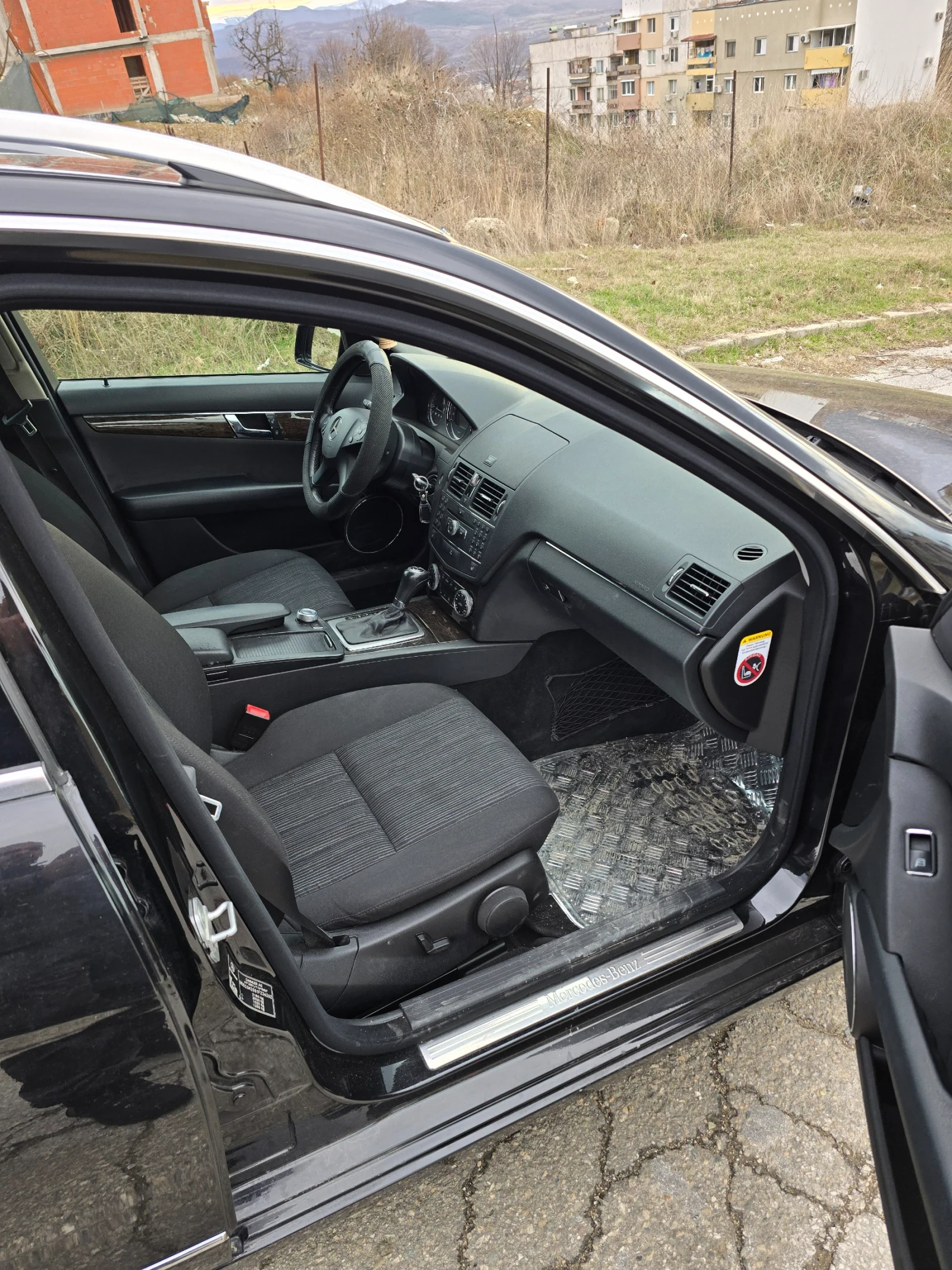 Mercedes-Benz C 220  - изображение 7