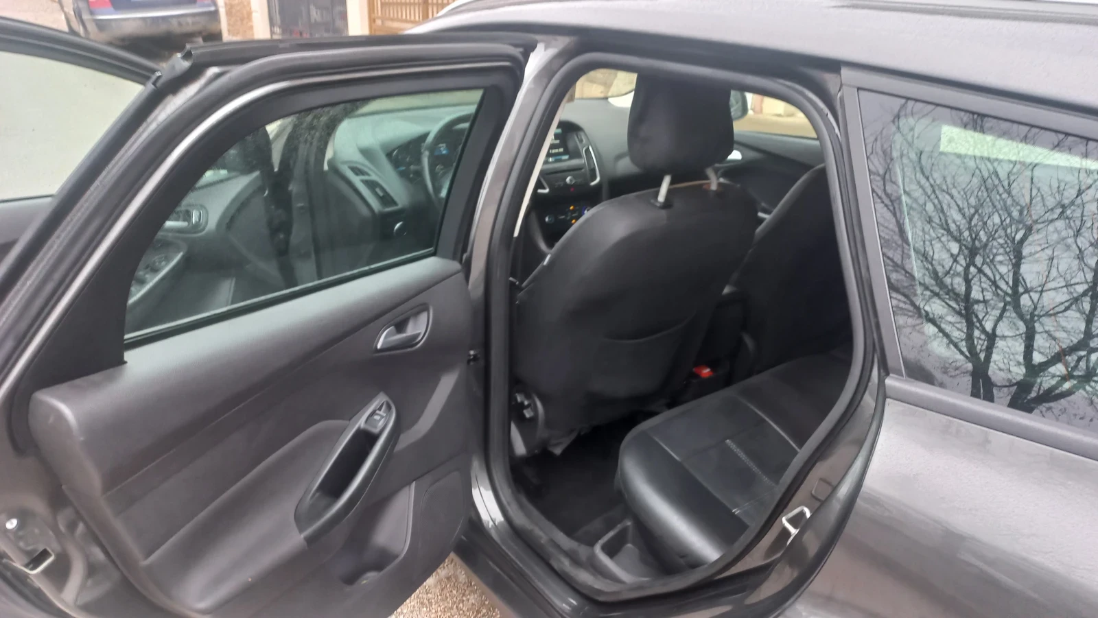 Ford Focus 1.5 120кс - изображение 9