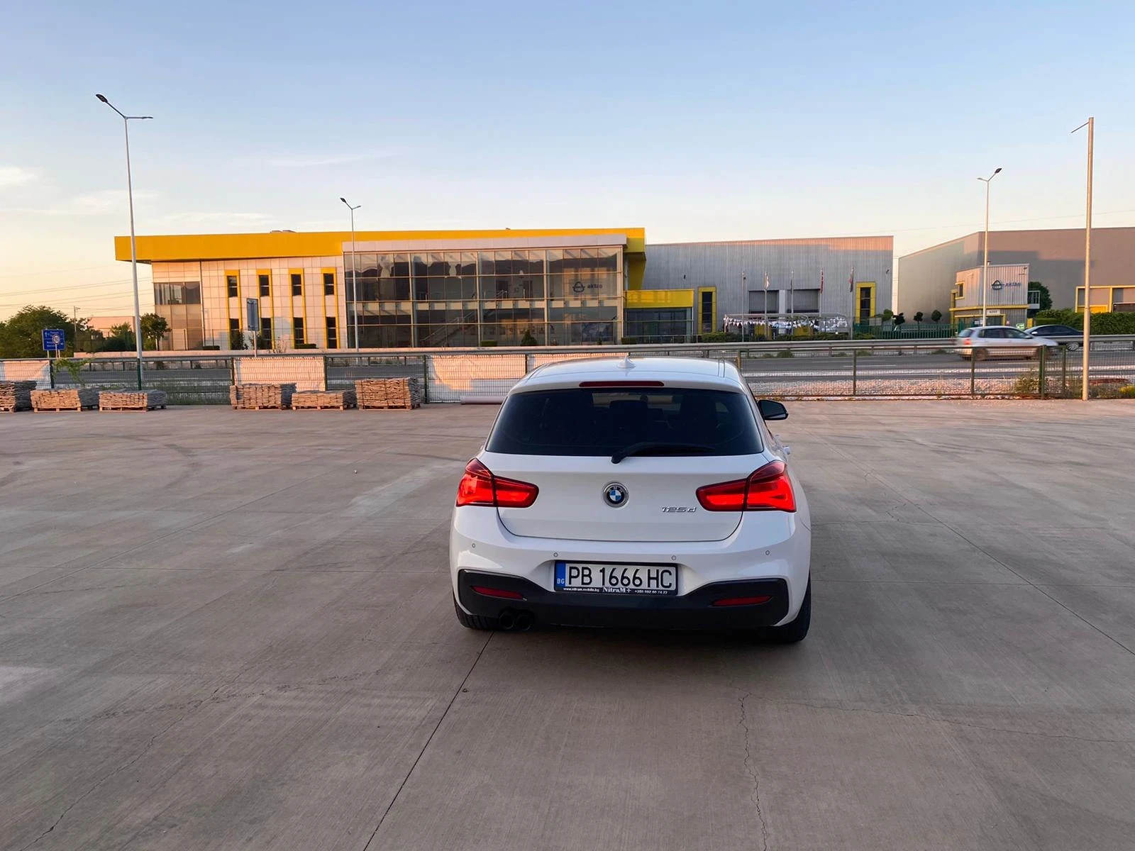 BMW 125 М пакет , снимка 5 - Автомобили и джипове - 53831342