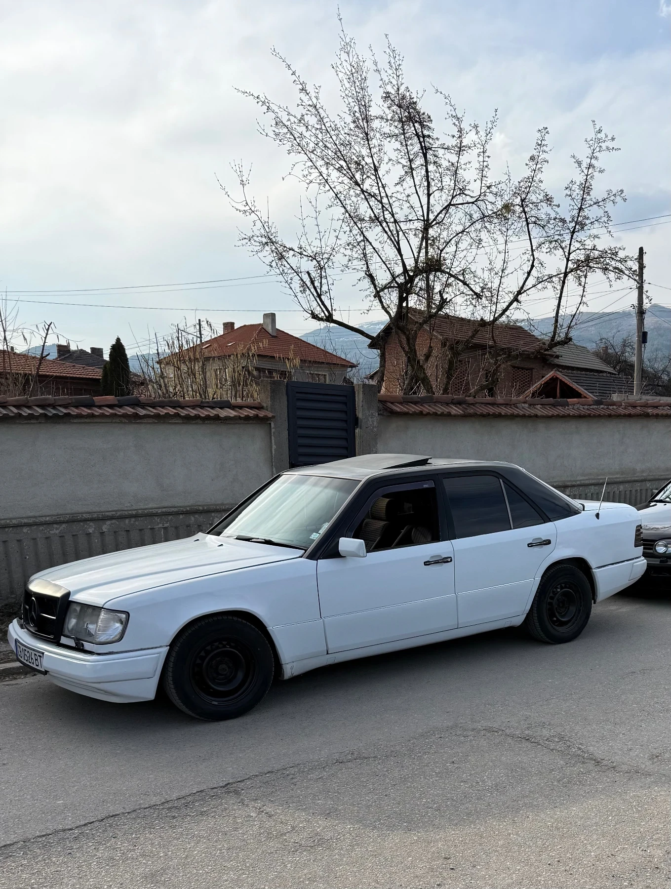 Mercedes-Benz 124 300d, снимка 14 - Автомобили и джипове - 54022083