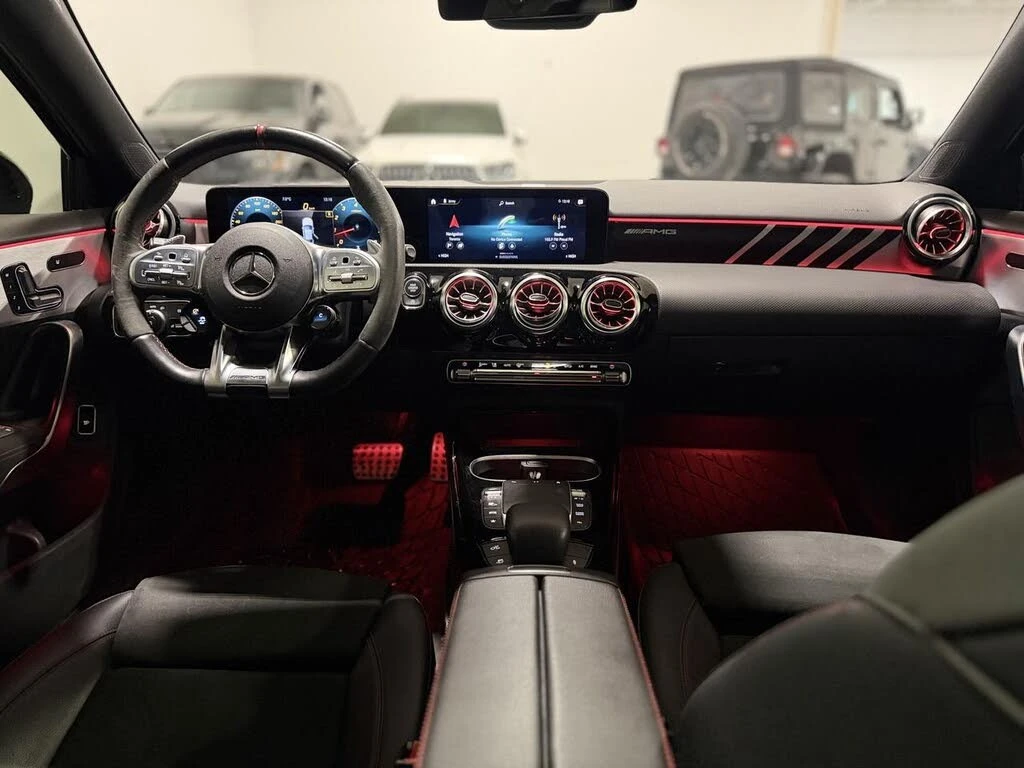 Mercedes-Benz A 35 A 35 AMG* 4MATIC* ����������* (���� �� ��) | Mobile.bg � ����������� 13