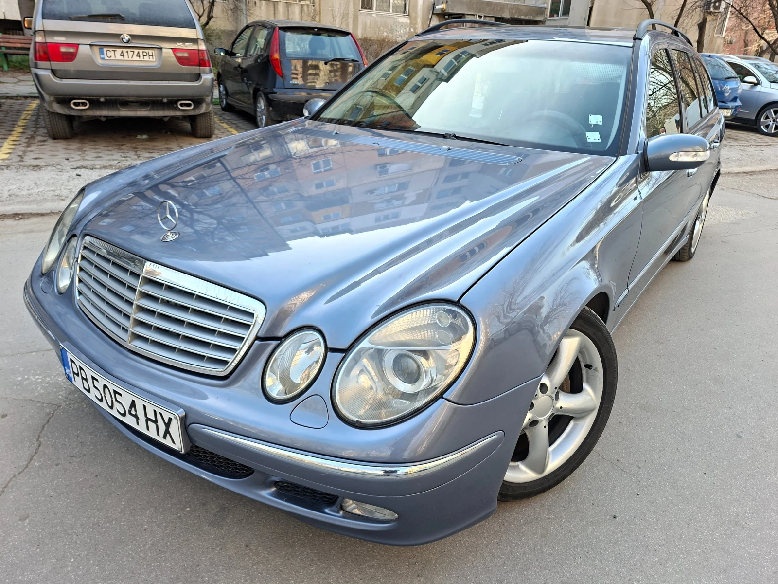 Mercedes-Benz E 320 CDI автоматик, снимка 8 - Автомобили и джипове - 54142042