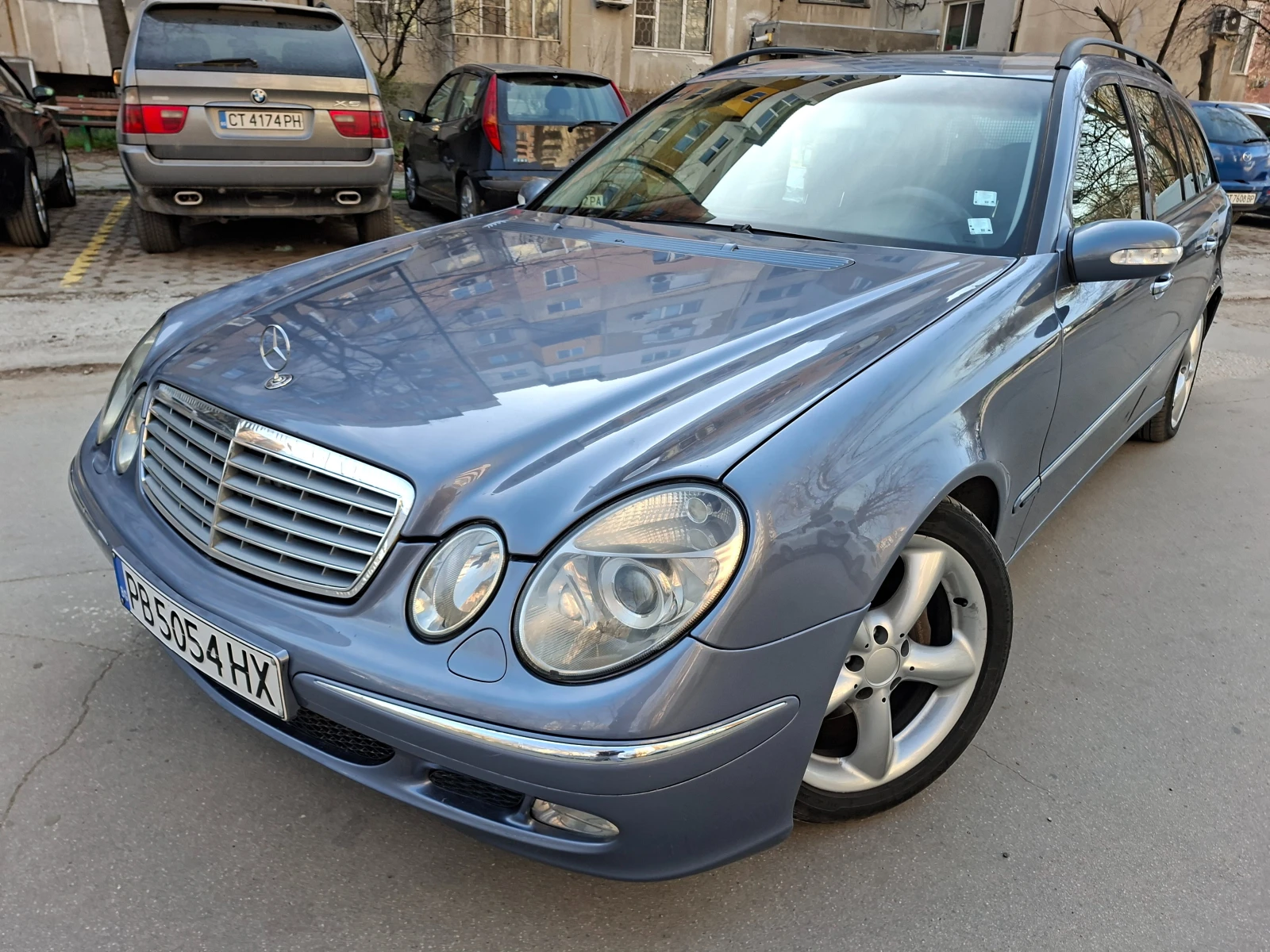 Mercedes-Benz E 320 CDI автоматик, снимка 7 - Автомобили и джипове - 54142042