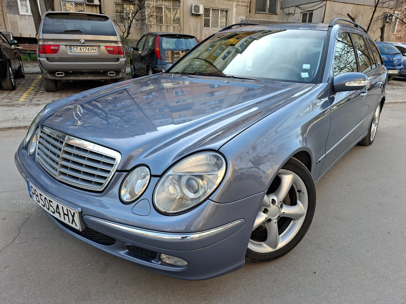 Mercedes-Benz E 320 CDI автоматик, снимка 6 - Автомобили и джипове - 54142042
