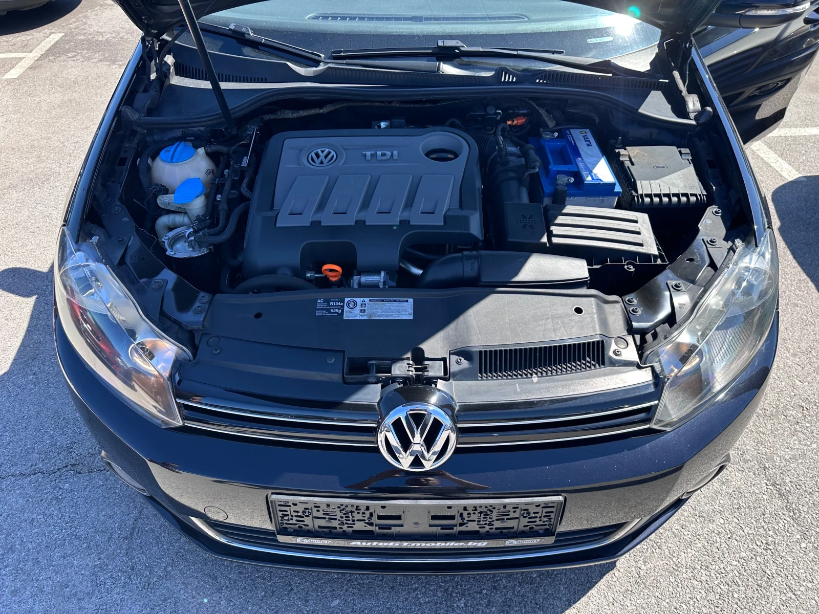 VW Golf 2.0 TDI Highline !, снимка 8 - Автомобили и джипове - 54319737