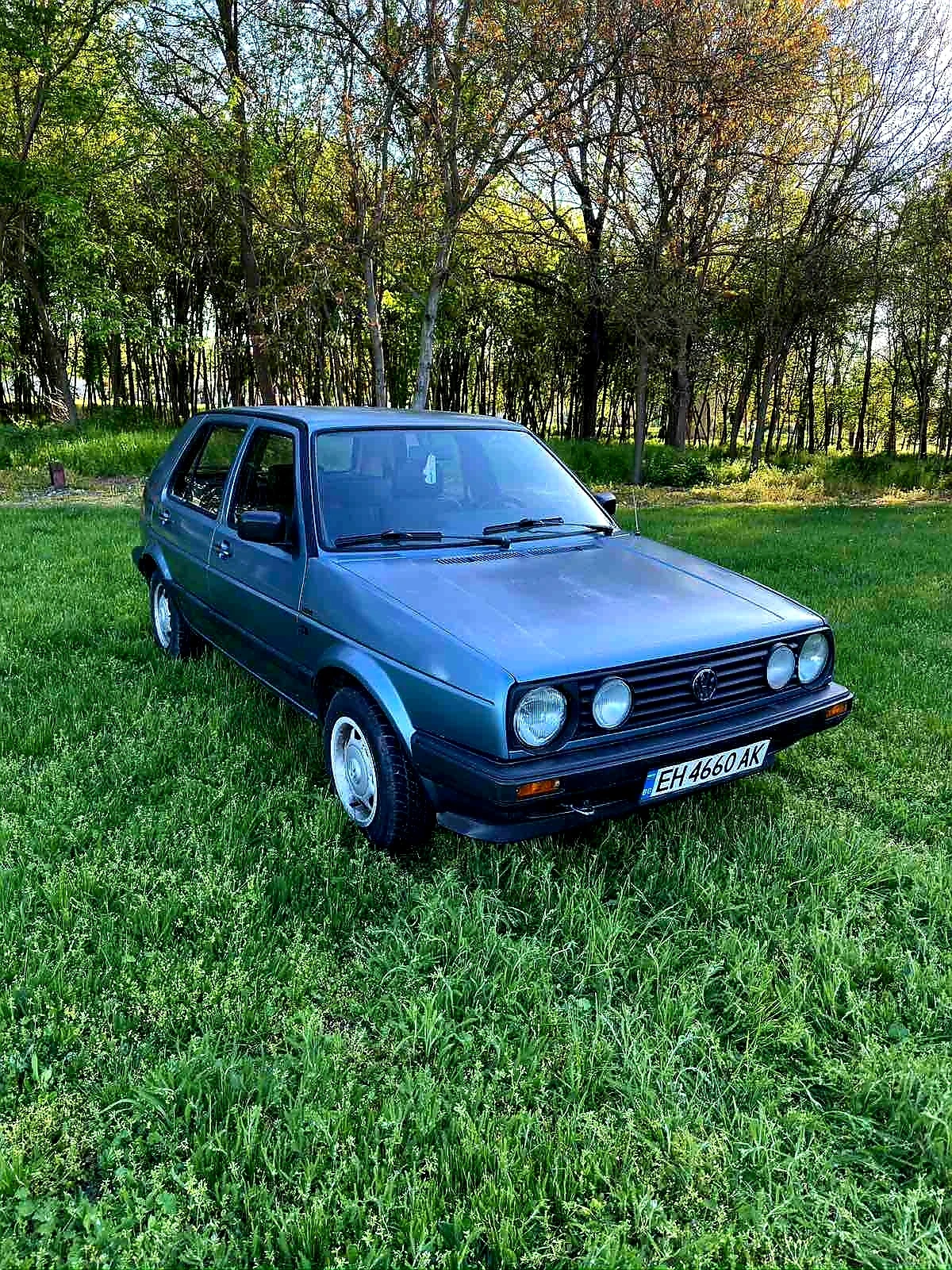 VW Golf 1.6 бензин 70кс., снимка 2 - Автомобили и джипове - 54362999