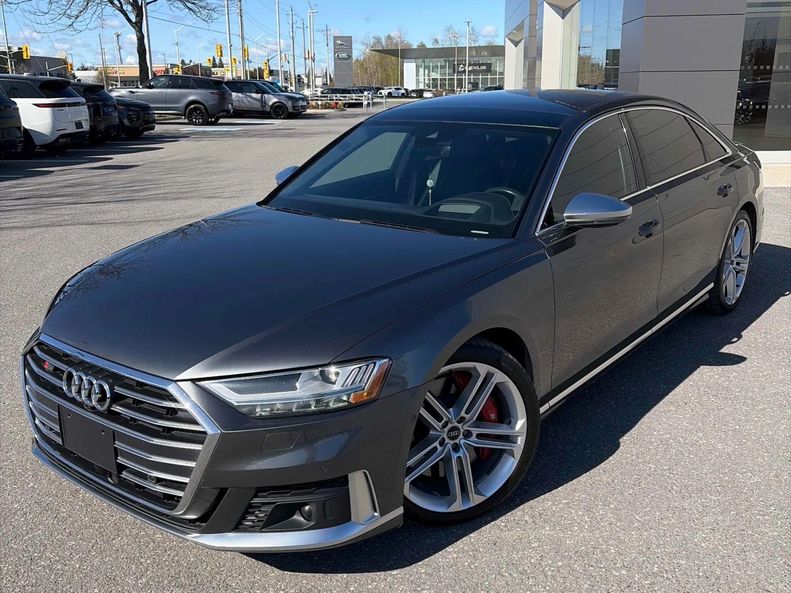 Audi S8 CARFAX * АВТОКРЕДИТ * ПРОГНОЗНА ЦЕНА ДО БГ, снимка 5 - Автомобили и джипове - 54528078