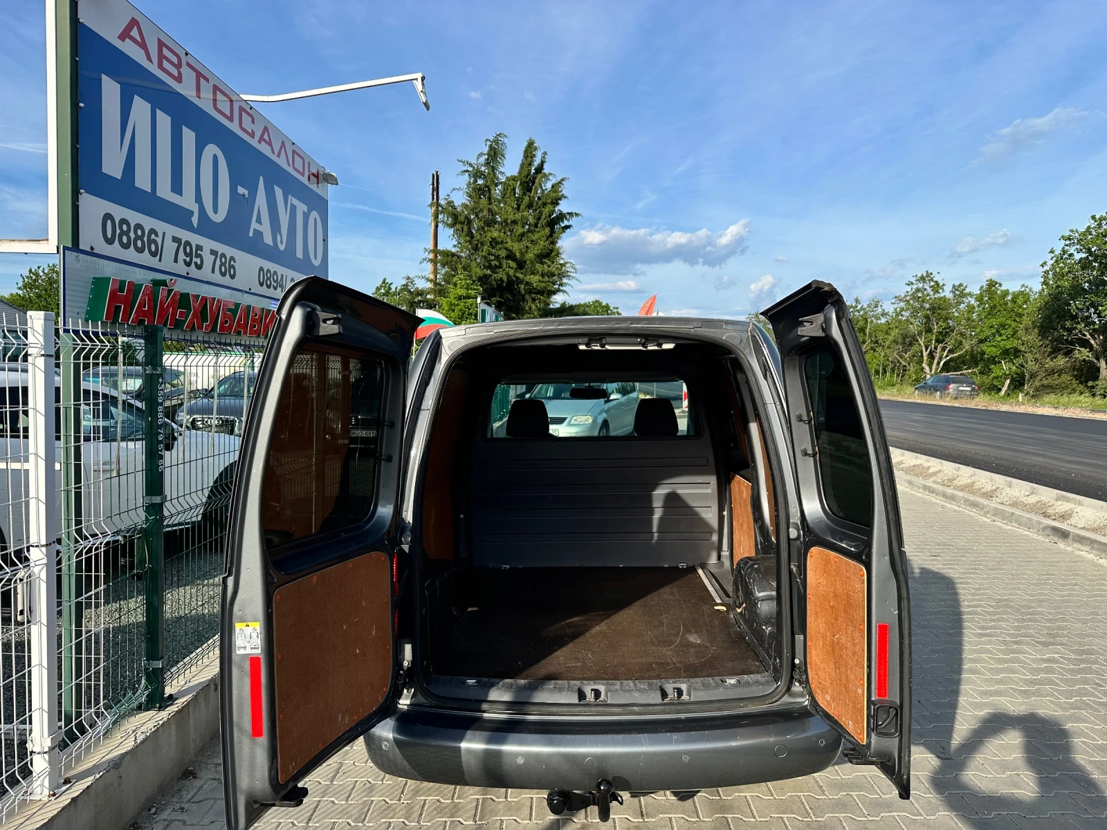 VW Caddy DSG-Товарен-Климатик, снимка 9 - Автомобили и джипове - 54702895