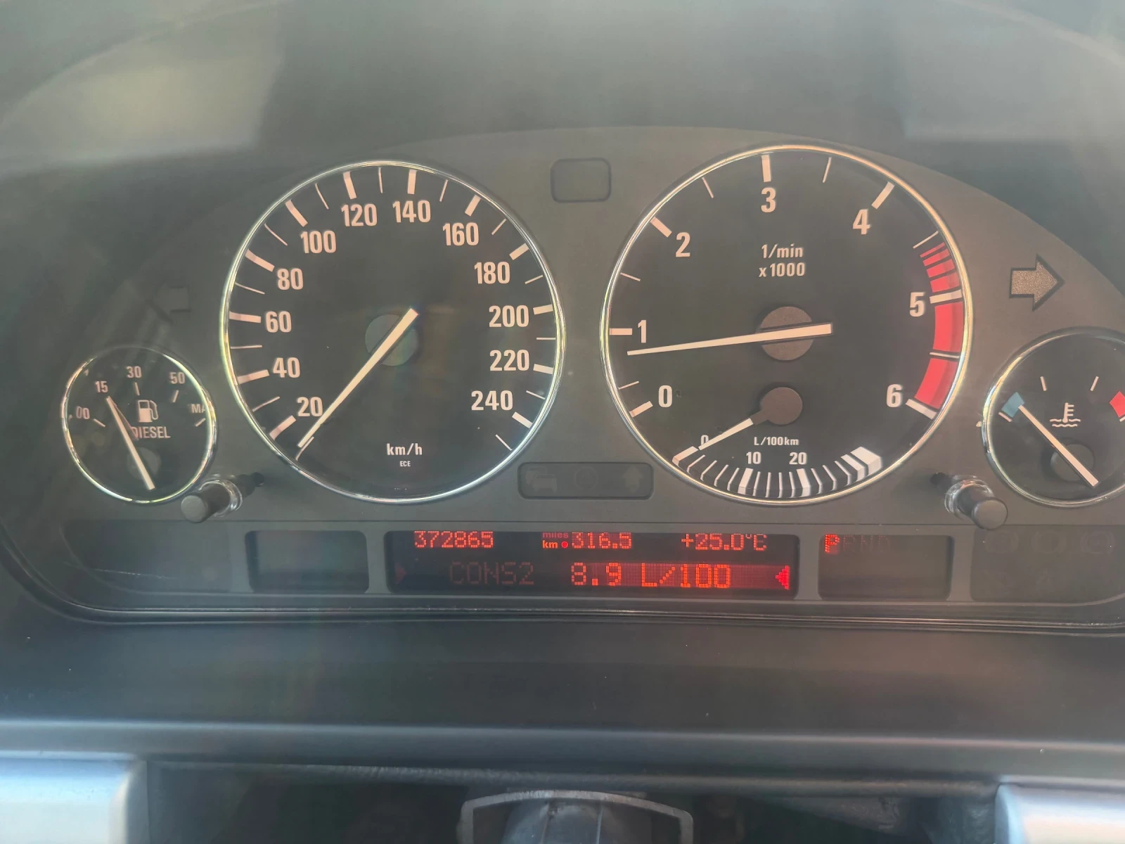 BMW 530 Е39, снимка 9 - Автомобили и джипове - 54858253