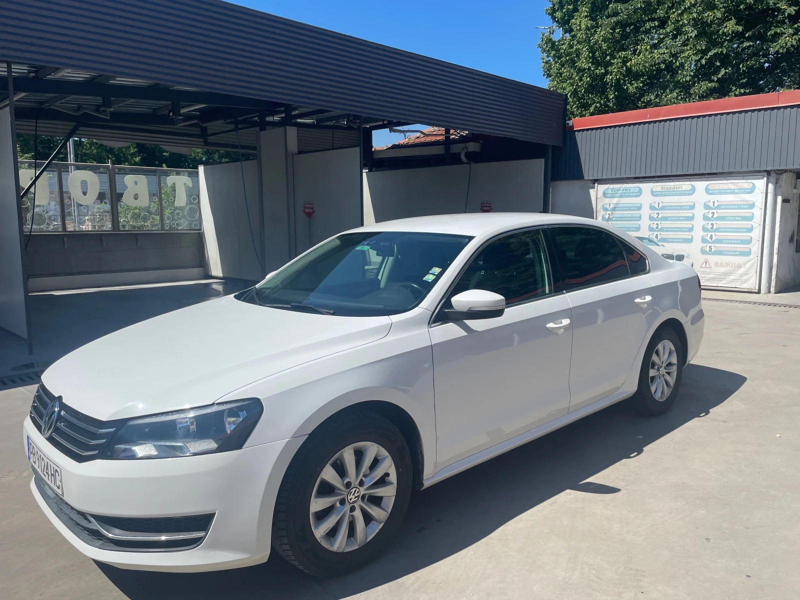 VW Passat 1.8, снимка 2 - Автомобили и джипове - 54978617