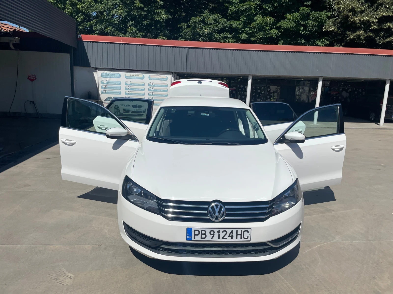 VW Passat 1.8, снимка 3 - Автомобили и джипове - 54978617