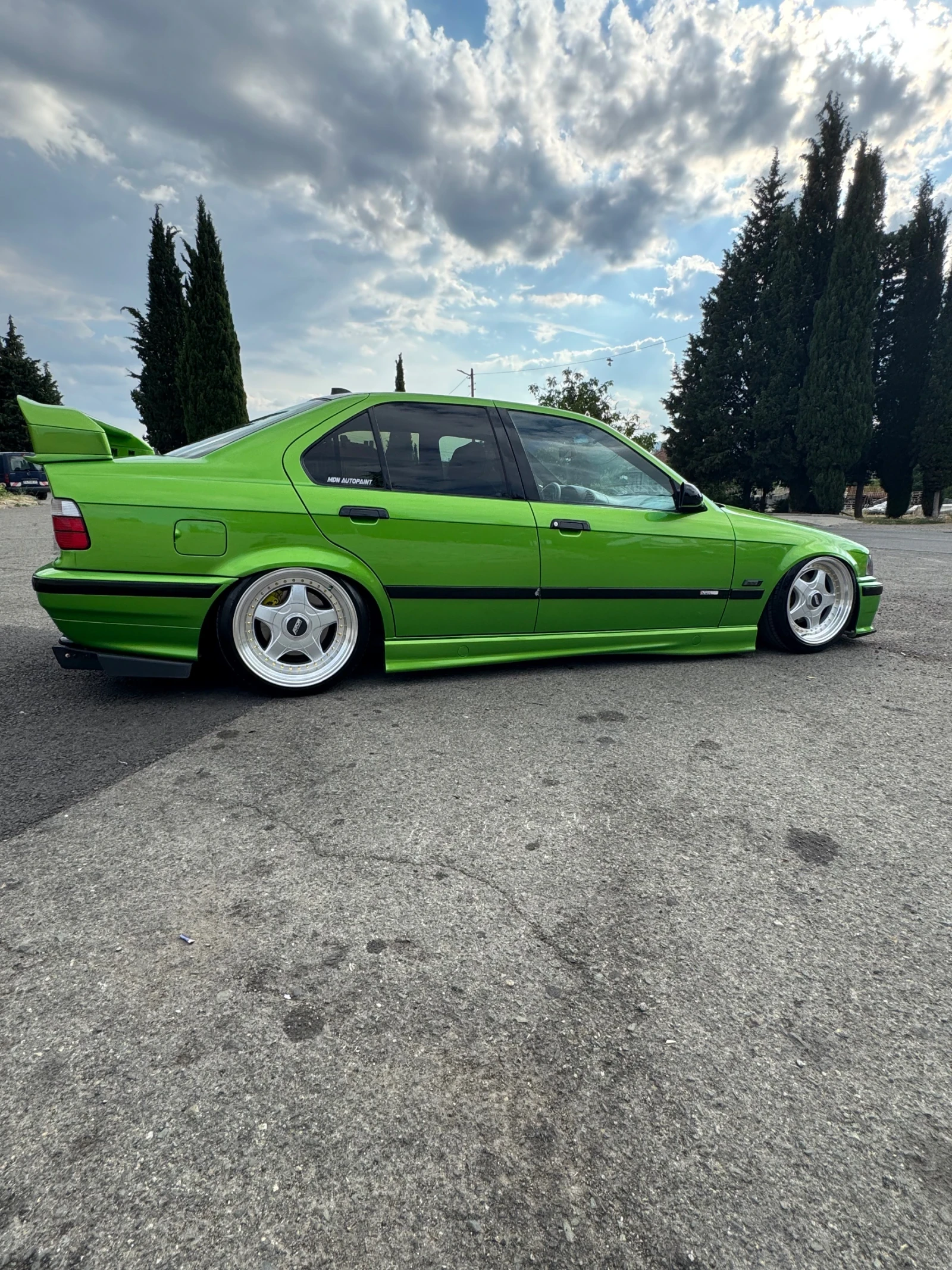 BMW 320, снимка 5 - Автомобили и джипове - 55326533