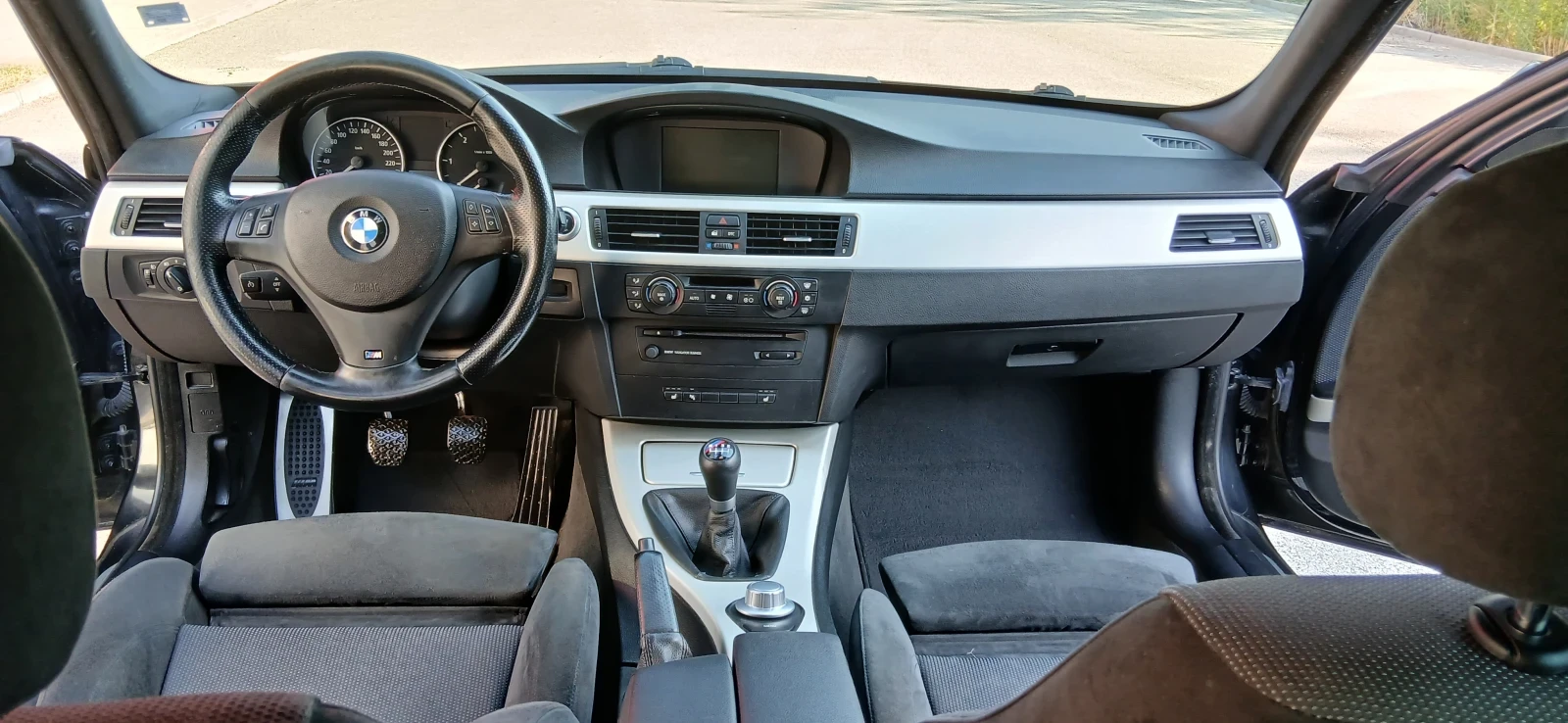 BMW 320, снимка 7 - Автомобили и джипове - 55581956